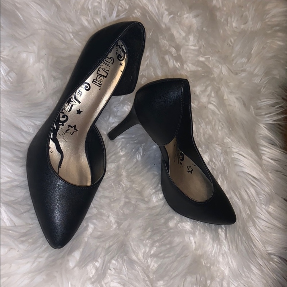 Black heels